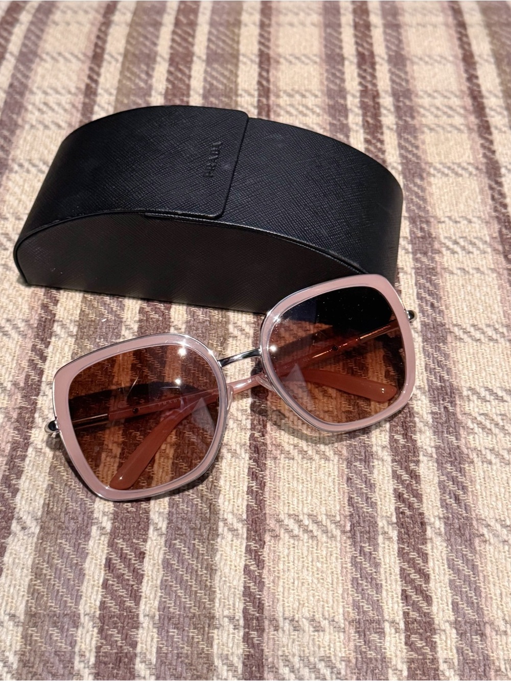 Prada pink frame and brown gradient lenses sunglasses
